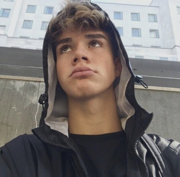 Jonah, 19, United States