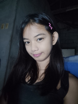 Maria, 18, Philippines