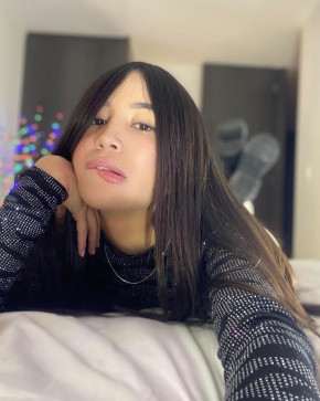 Becca, 29, United States