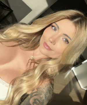 Stacey, 33, United States