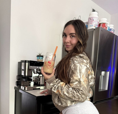 Ashly Mya, 29, United States