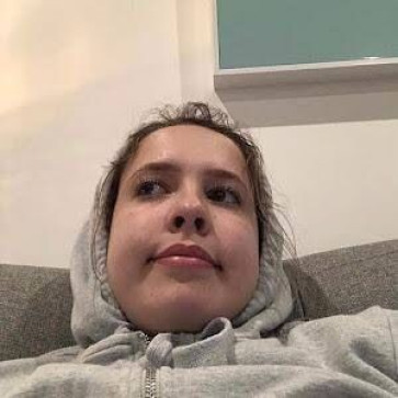 Ashley Smith, 18, United States