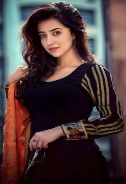 Callgirl, 26, India