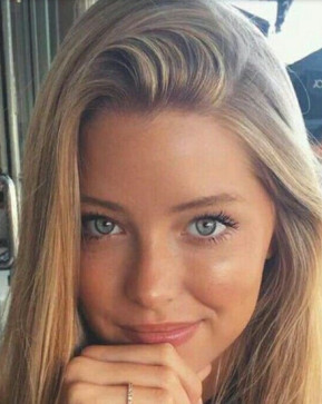 Ash, 23, United Kingdom