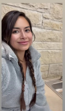 Janetibarra, 34, United States
