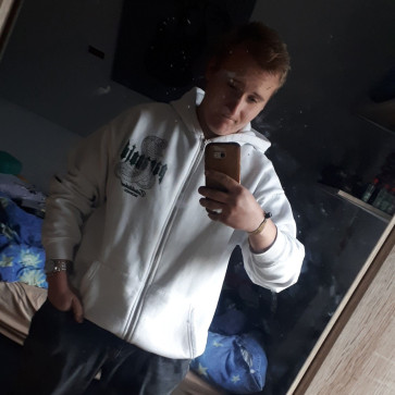 Spargelkopf, 18, Germany