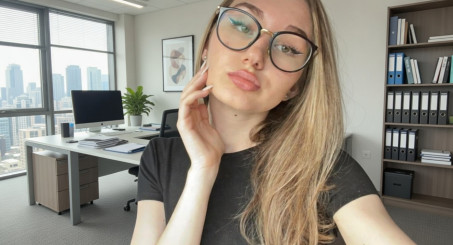 Alexandra Daise, 28, United States