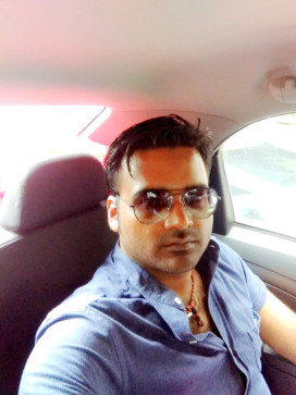 Abhi, 40, India