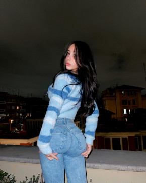 Fenella Worley, 27, Australia