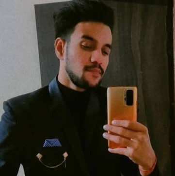 Fameran, 24, India