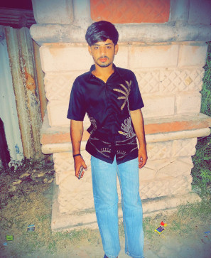 Bjaniyadshrth, 19, India