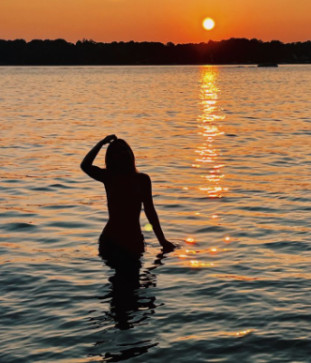 Jin, 38, United States