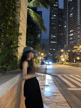 Heejin, 38, United States