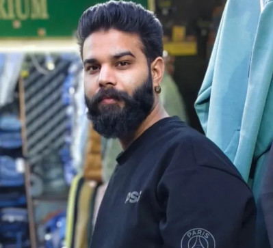 Vanshu Singh, 18, India