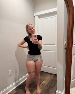 Tracy, 32, United States