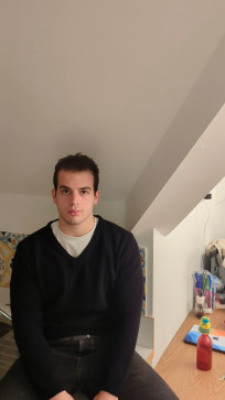 Miki_, 21, Italy