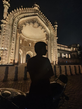 Hhhh Bdbd, 21, India