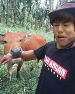 Jihoonie, 20, Philippines