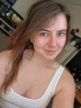 Lana, 23, United Kingdom