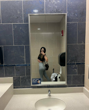 Jessy, 27, United States