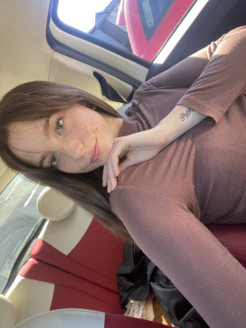 Eileen, 24, United States