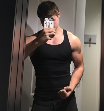 Kevin, 21, United States