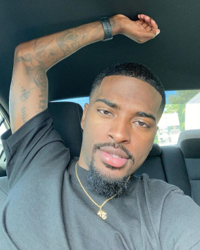 James, 25, United States