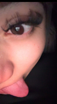 Arianna, 18, United States