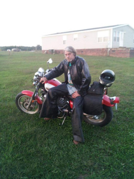 Daiamondstud, 65, United States