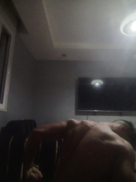 Nasro Zeth, 18, Algeria