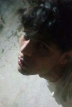 Muqtada Kendil, 18, Tunisia