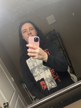 Just4meee, 23, United States