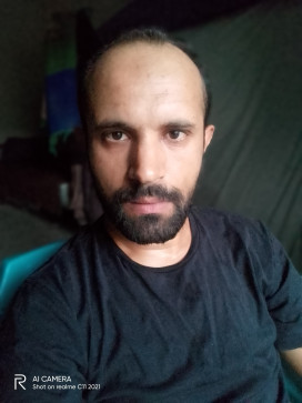 Salar, 34, Tunisia