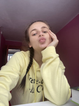 Mitchelle Poole, 27, Canada