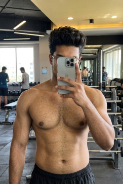 Rohitansh, 26, India