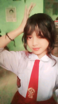 Poke Free, 18, India