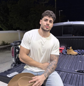 McGrey Green, 35, Poland