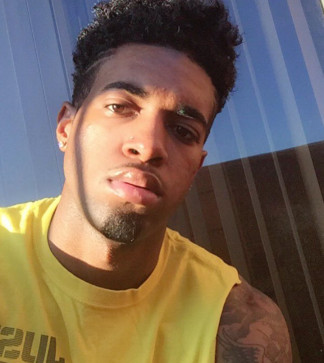 Jakreachy, 23, Canada