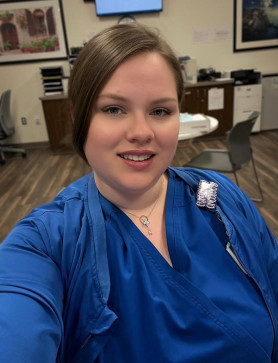 Ashelly, 21, United States
