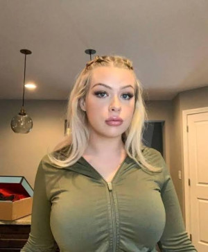 Becky, 32, United States