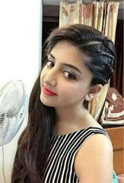 Shruti, 26, India