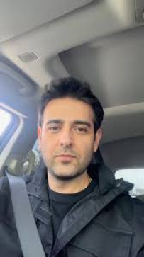 UNKNOWN, 27, United States