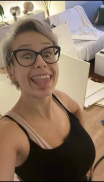 Jessica, 33, United Kingdom