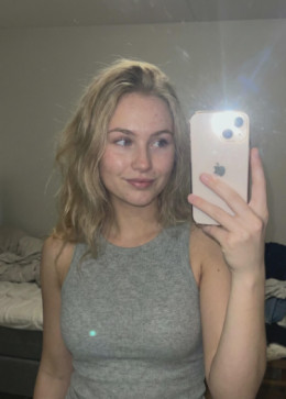 Olivia, 25, United Kingdom