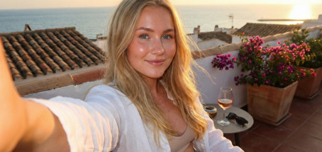 Lucy, 24, United Kingdom