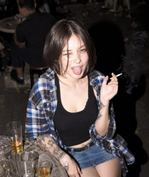 Kayla, 21, United States