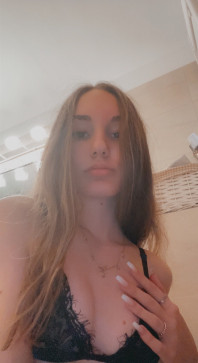 Rose, 25, United States