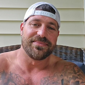 Samson Davis, 40, United States