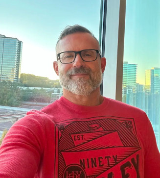 Andrew, 46, United States