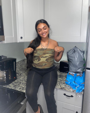 Caroline, 29, United States